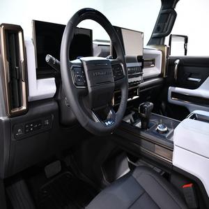 Paquete de Tecnología para Camioneta G-M-C Hummer EV 2023, el Más Vendido, E 4WD, Módulo de Carga de Alto Voltaje de 11.5 KW, Cable de Carga de Doble Nivel - Product Image 4