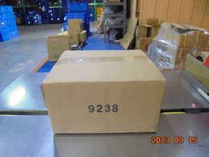 APlus 92/38-5000ลวดเย็บกระดาษเหล็กที่มีมงกุฎ8.7มม. และก้านเรียบ1.0x1.25มม. ความยาว38มม. 5000ชิ้น/กล่อง - Product Image 4