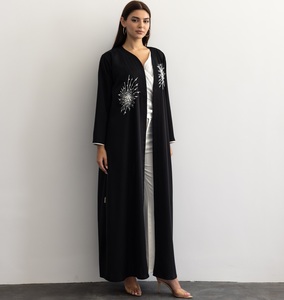 Abaya de Alta Calidad Hecha a Mano con Bordado Elegante, Manga Larga, Antiarrugas, Material de Satén de Seda para Adultos, Talla XXL, Estilo con Volantes, para Musulmanas - Product Image 1