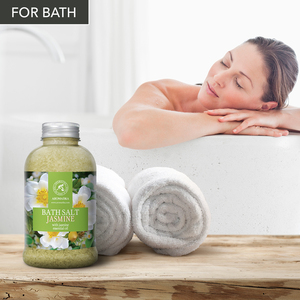 Aromatika Sal Marina Natural de Jazmín para Baño Corporal con Aceite Esencial Hidratante 600g para el Cuidado Relajante de la Piel - Product Image 3