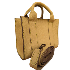 Mini sac fourre-tout en cuir véritable pour femme, grande capacité, vente chaude, nouveau design 2026, doublure en toile premium, fermeture éclair - Product Image 4