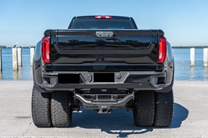 Chevrolet Silverado 4500-HD 2022, 4x4 de Servicio Mediano con Luces LED, Techo Corredizo, Cámara Trasera de 360° - Product Image 4