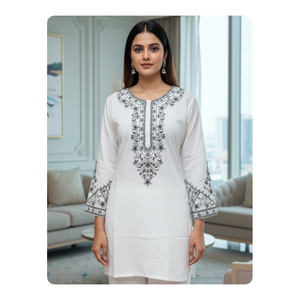 Haut court Collection grandes tailles Rayonne Qualité supérieure Tailles M-7XL Kurti élégant pour femmes Fête Quotidien Vente en gros - Product Image 6