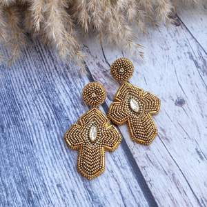 Pendientes de cuentas bohemias con flecos en cascada Andy de diseño turquesa, regalo de joyería único - Product Image 3