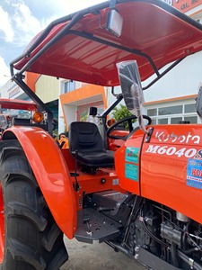 Tracteur agricole Kubota M6040SU durable de 60 CV, facile d'entretien, 4x4, machine agricole diesel - Product Image 2