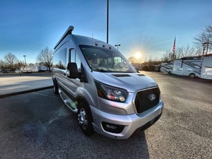 VENTES DES NOUVELLES CAMPING-CARAVANES MODERNES J-a-y-c-o S-o-l-s-t-i-ce 21T 2026 PRÊTES À LA LIVRAISON - Product Image 1
