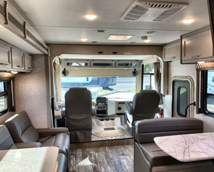 Camping-cars Thorr Motor Coach Hurricane d'occasion 2020-2023 2024, classe A, à gaz, avec toilettes, salle de bain, intérieurs spacieux, exportation mondiale - Product Image 2