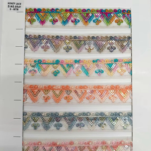 ฐานผ้าไหมลูกไม้ปัก3D ลายดอกไม้หลากสีและลูกปัดเลื่อมสำหรับเสื้อผ้ามีสไตล์ - Product Image 1