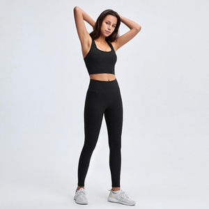 Nouvelle collection 2026 : Ensemble de yoga sur mesure pour femme (taille XS) – Soutien-gorge de sport respirant à taille haute et legging court à séchage rapide - Product Image 2