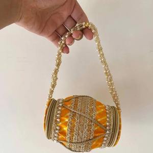 Mini Dhol sacs de douche nuptiale Mehandi cadeaux Sangeet faveur Nikah pochettes Haldi cérémonie Destination mariages cadeau de demoiselle d'honneur - Product Image 4