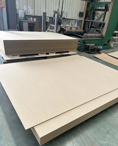 Panneau MDF de mélamine double face blanc Offre Spéciale 2.5mm-1220x2440mm pour la décoration 12mm-15mm 17mm 1220x2440mm Panneaux de fibres - Product Image 2