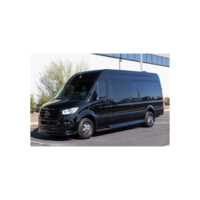 Mercedes Sprinter modèle d'occasion emballé pour expédition internationale avec chargement sécurisé