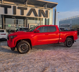 โตโยต้า ทาโคมา TRD ออฟโรด ดับเบิ้ลแค็บ ปี 2024 ราคาประหยัด - Product Image 3