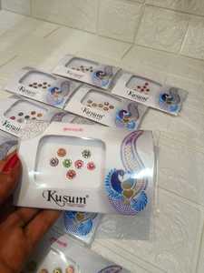 Libro Bindi decorativo, para pegatina de cabeza, paquetes Bindi, caja de recuerdo Haldi Mehendi Sangeet, caja de recuerdo Karwa Chooth, regalo Bindi para ella - Product Image 4