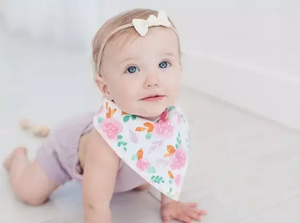 Meilleurs bavoirs Bandana imprimés pour bébé, foulard 100% coton biologique, bavoirs bandana pour bébé à bon prix de fabricants indiens. - Product Image 4