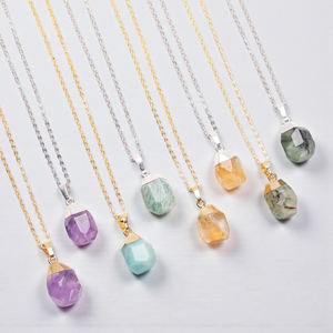 Collar con Colgante de Piedra Prehnita Natural en Bruto - Collar de Cristal con Punta de Piedra para Mujer - Joyería de Plata 925 - Product Image 3