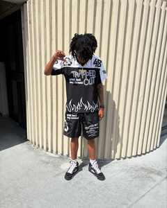 เสื้อกันลมแขนยาวแบบติดกระดุมสำหรับผู้ชายกางเกงขาสั้นผ้าไนลอนปักโลโก้ตามสั่งชุดกีฬาชุดสั้นสำหรับผู้ชาย - Product Image 6