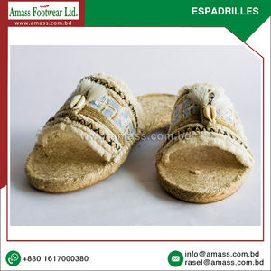 Vente en gros 100% Espadrilles en toile de coton faites à la main légères d'été à feuilles persistantes avec fermeture à enfiler de la meilleure qualité respirante pour - Product Image 6