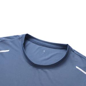 Maillot personnalisé de haute qualité Football vêtements de sport personnalisés équipe de football uniforme Oem Sublimation Jersey 100% Polyester - Product Image 4