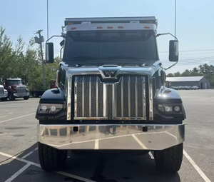 Camion benne d'occasion Western Star 47X 2023 2024 2025, moteur Detroit 505HP, boîte automatique - Product Image 1