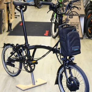 Bicicleta Eléctrica Plegable C Line Urban Mid + Rack - Negra - Product Image 1
