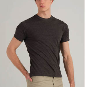 Camiseta de algodón de peso pesado personalizada al por mayor, diseño negro de manga corta de verano con cuello redondo, ajuste extragrande, gran oferta, logotipo personalizado - Product Image 3