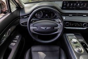 2022 G-e-n-e-s-i-s G V 7 0 2,5 T AWD bajo kilometraje y precio asequible en stock listo para enviar - Product Image 5