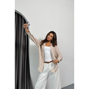 เสื้อเชิ้ตผู้หญิงลายทางสีเบจ - Product Image 6