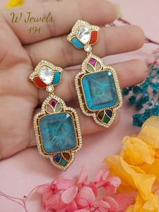 Boucles d'oreilles de luxe vêtements de fête avec look baroque ensemble de boucles d'oreilles de luxe pour les femmes boucles d'oreilles de fête pour cadeau - Product Image 3