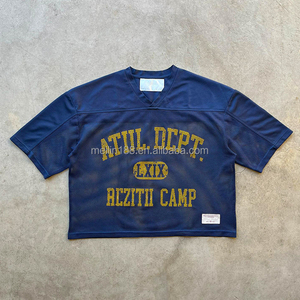 เสื้อกีฬาทีมฟุตบอลสีดำส้มเสื้อยืดกีฬาโอเวอร์ไซส์สไตล์วินเทจย้อนยุค Boxy ตาข่ายครอปสำหรับผู้ชาย - Product Image 3