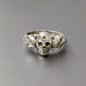 Rose Gold and Gold Plated Stylish Vintage Modern Inlay <b>Ring</b> (4.1 Grams) Fashionable <b>Plain</b> <b>Silver</b> Accessory Perfect Gift - Product Image 1