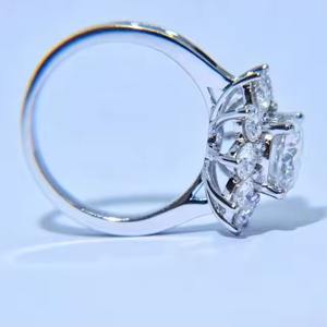 Bague de mariage en argent sterling 925 de luxe personnalisée Bijouterie fine avec certificat de laboratoire GIA Bague en diamant pour femme Design de luxe - Product Image 2