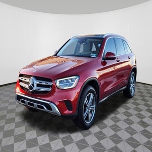 รถยนต์มือสองปี 2021 รุ่น GLC SUV 4MATIC CROSSOVER สีแดง ระบบขับเคลื่อนสี่ล้อ 255 แรงม้า ประหยัดน้ำมัน ระบบเกียร์อัตโนมัติ - Product Image 1