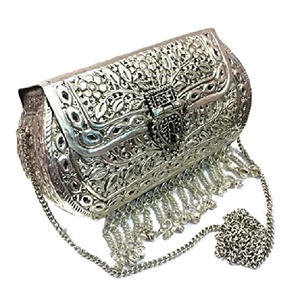 Sac à main unique et mignon en métal rond avec poignée, or et argent indien brillant, sacs à main de soirée, pochette, sac rond en métal - Product Image 1