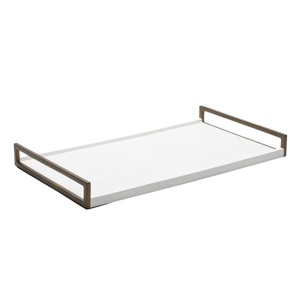 Plateau en marbre blanc tendance, plateau de service en marbre, plateau élégant pour boissons et en-cas à des fins décoratives - Product Image 1