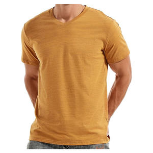 T-shirts imprimés pour hommes pour la saison estivale 2024, design à manches courtes, col en V, logo personnalisé et impression - Product Image 4