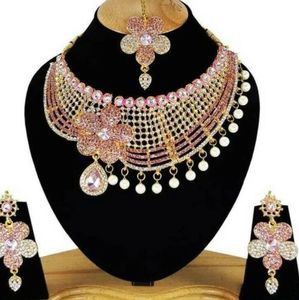 Parure de bijoux artisanale légère, motif floral vintage, nouvelle collection, collier et boucles d'oreilles pour femme, fiançailles, mariage, fête, prix bas - Product Image 1