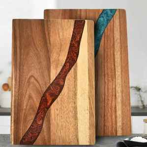 Planches à découper en bois de résine de luxe, conçues à partir de bois d'acacia et de bois de manguier, alliant la beauté naturelle des grains - Product Image 4