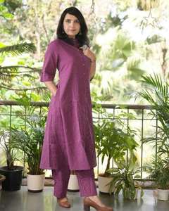 Conjunto de pantalón Kurti DE TRABAJO acampanado de algodón de verano liso, conjunto largo de Co, Fabricante Mayorista indio, Kurtis para mujer en India - Product Image 2