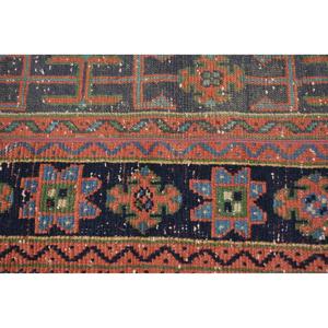 Alfombra pequeña vintage de 1.7x3.4 pies (51x105 cm), alfombra turca azul a rayas - Product Image 4
