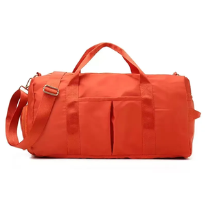 Sac de sport de grande capacité avec poche séparée sèche et humide Sac de sport à logo personnalisé avec fermeture à glissière Style tendance - Product Image 4