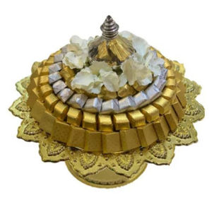 Exhibición de chocolate de metal dorado de calidad superior Bandeja de regalo de chocolate de lujo Dulces Postres para ocasiones especiales y cualquier evento - Product Image 6