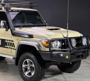 Toyota Land Cruiser pickup 2018, Volante a la Derecha, Usado, Diésel, con Asientos de Cuero, Caja de Cambios Manual, Volante a la Izquierda - Product Image 1