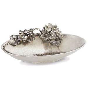 Cuenco de aluminio fundido artesanalmente, apto para diversas configuraciones de interiores, que ofrece un metal resistente y robusto para mejoras decorativas. - Product Image 4