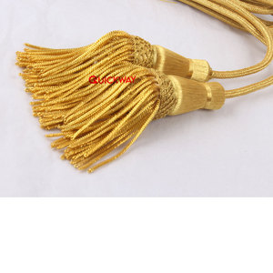 Borlas de Oro Personalizadas con Cordón para Uniformes Académicos, Clericales y Magistrales - Product Image 2