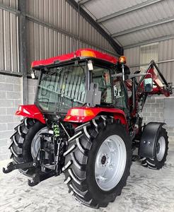 Tracteur agricole utilitaire de haute puissance CASE JXU 105 avec chargeur frontal MX, moteur FPT 110 CV, pompe, pour travaux de terrain intensifs - Product Image 4