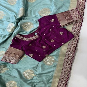 Sari en soie Dola VASTRA COTTAGE avec double tissage Zari, bordure brodée en cordon, séquence Zari, pallu Zari avec blouse non cousue - Product Image 3