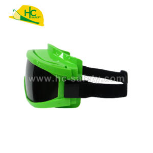 Gafas de Seguridad Multiusos A08-G para Reparaciones Domésticas y Proyectos de Taller con Resistencia a Impactos y Lentes Transparentes - Product Image 4