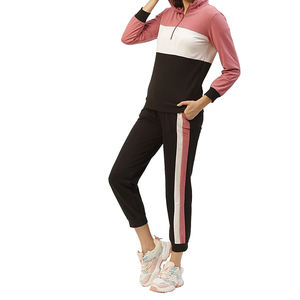 Ensemble de survêtement décontracté pour femmes, hiver, logo personnalisé, respirant, taille haute, jogging, vente en gros - Product Image 1