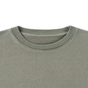 Wholesale Blank Fleece <b>Crewneck</b> Sweatshirt Men Custom Polyester Sweatshirt for Sublimation Popular Men and Women - Product Image 3